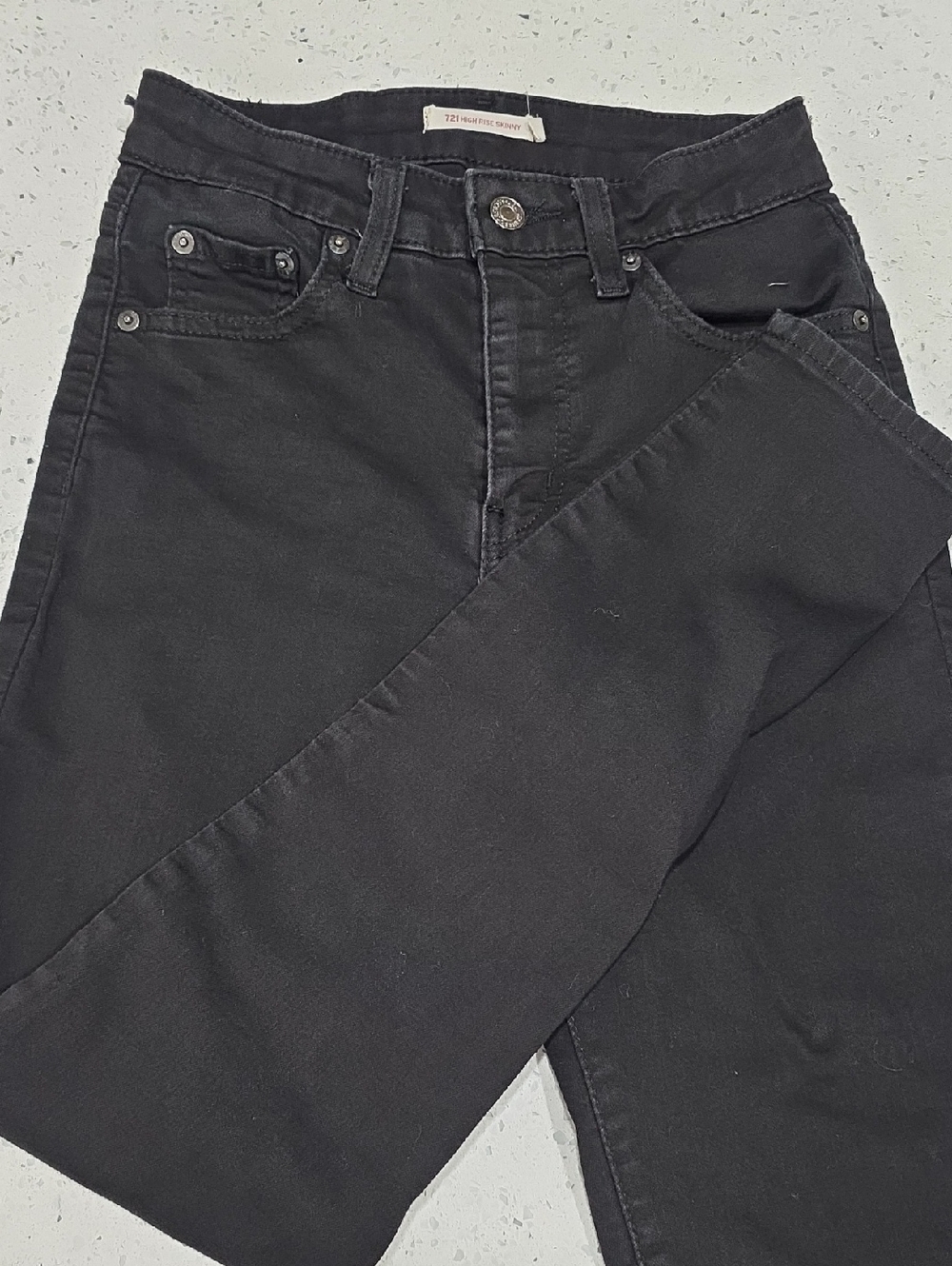 Womens Levis  721 High Rise Skinny Jeans